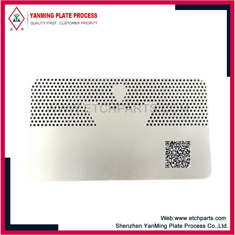 Prečo si kovové vizitky získavajú obľubu medzi profesionálmi?